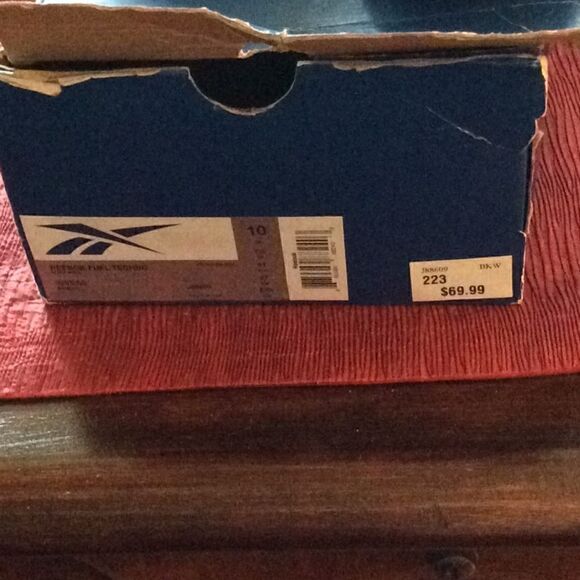 Rebok women’s size 10 sneakers black white used - Picture 5 of 6